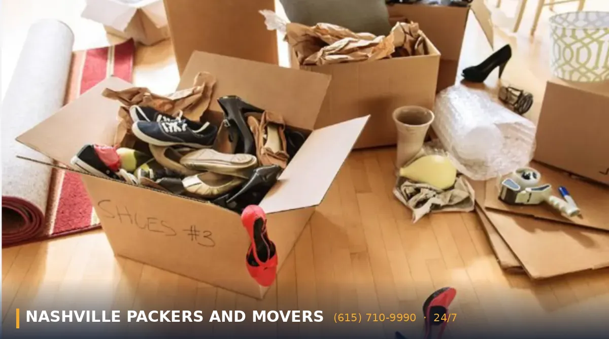 Moving crew at work, following a Nashville moving checklist