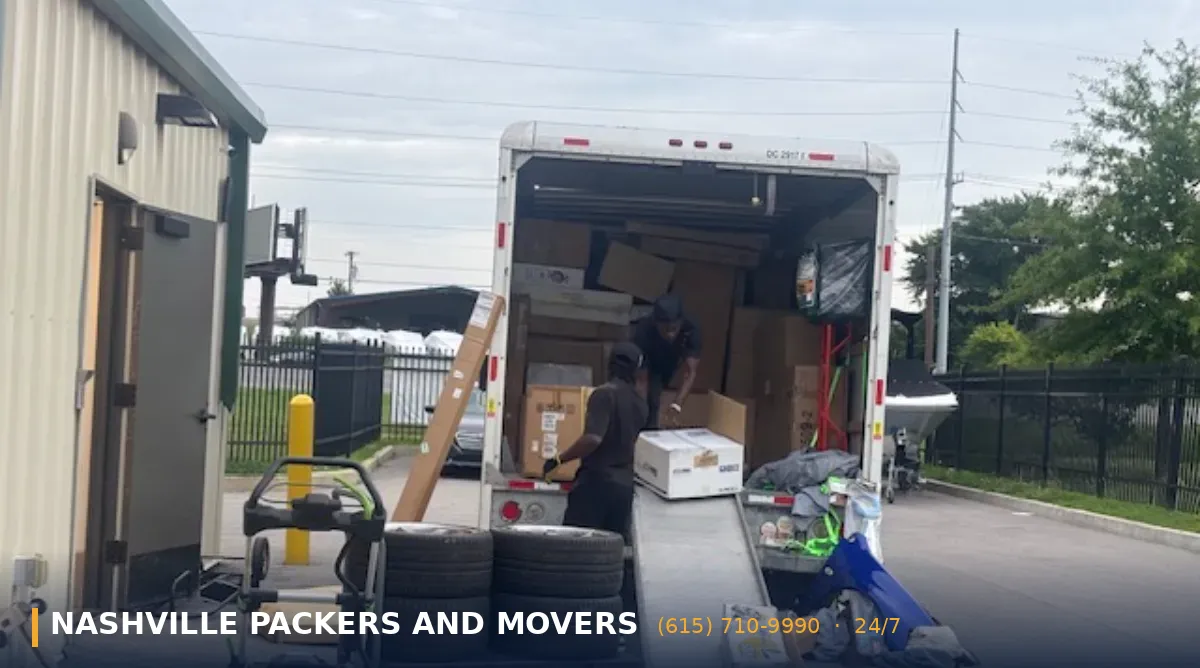 Apartment Movers Nashville TN | Apartment Moving Help 5 Packing fragile kitchen items safely